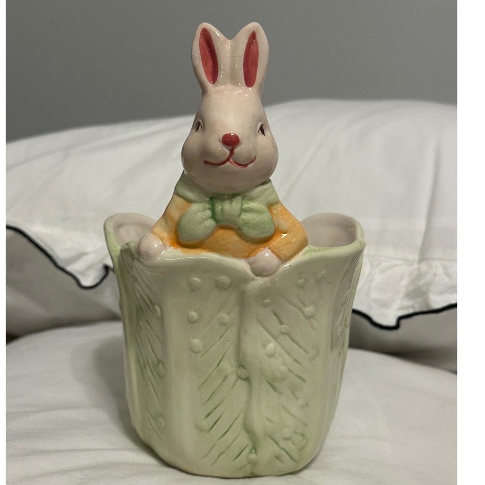 Bloomrite Bunny Rabbit Cabbage Planter Easter Decor Green‎ White 6.5in 
 Glazed